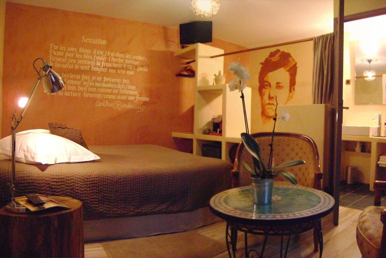 Cote Chambres Charleville-Mézières 外观 照片